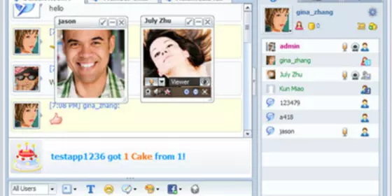 Look at 123 Flash Chat Linux 9.2
